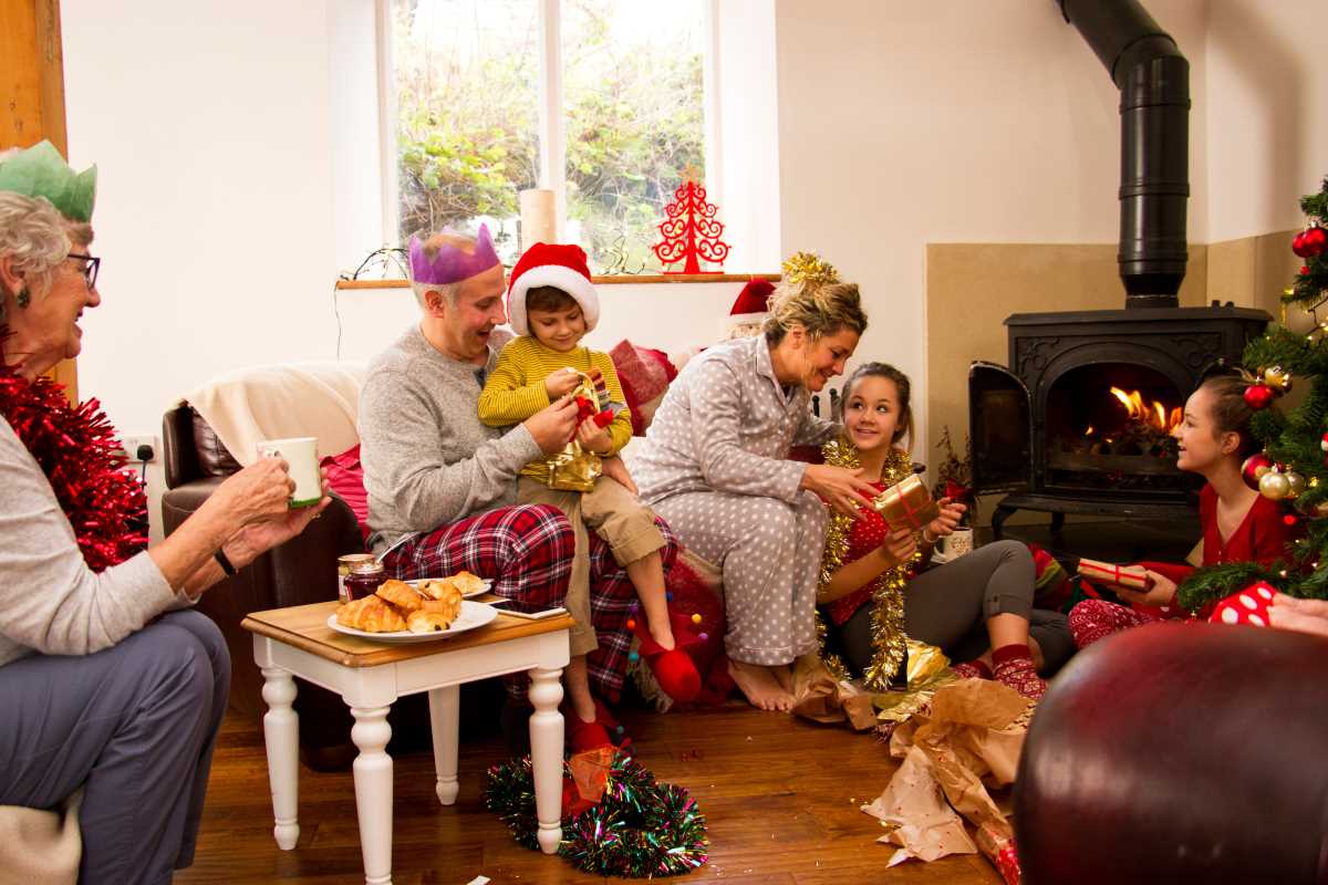 Planning a Family Holiday Abroad Without the Stress 
