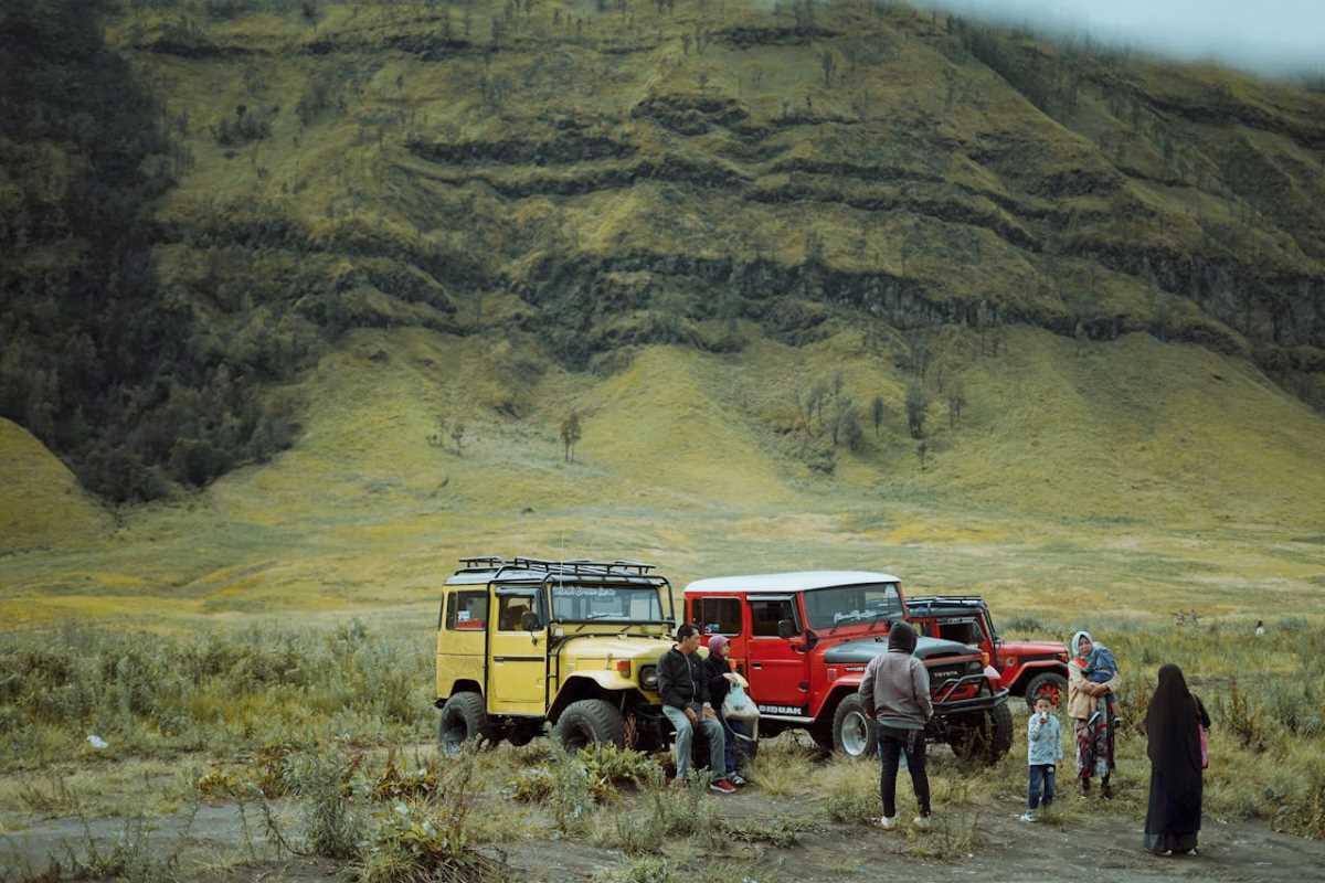 Road Trip Hacks for Big Families on a Budget
